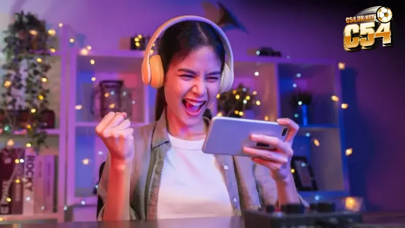 Giới thiệu bạn bè nhận quà khủng: Bí quyết thưởng tại C54 Giới thiệu bạn bè để nhận quà khủng từ tiền mặt đến điểm thưởng